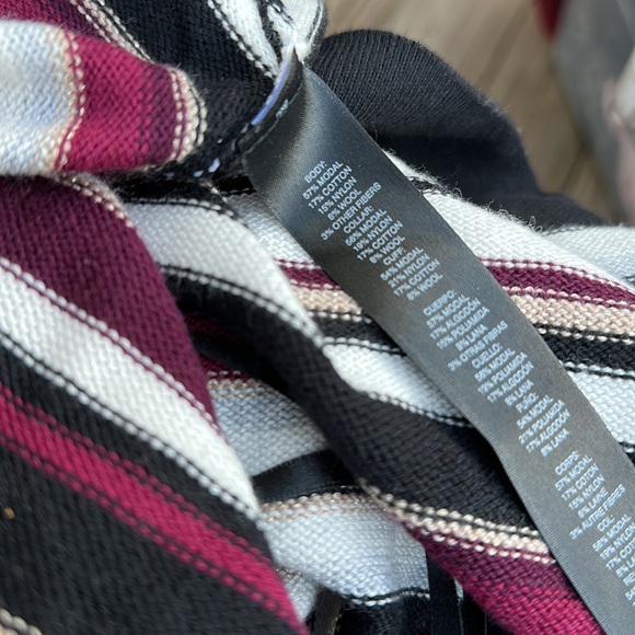 WHITE HOUSE BLACK MARKET cowl neck batwing sweater - Picture 7 of 7